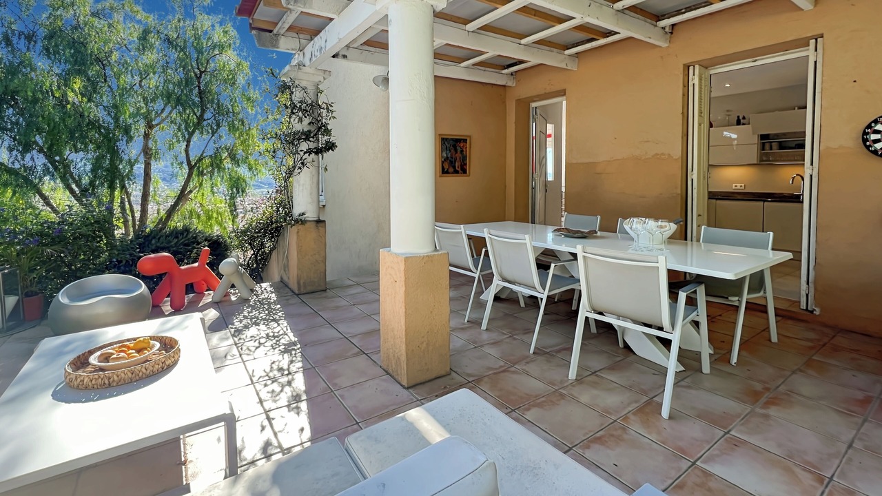 Photo of Outdoor in Hyeres City Centre