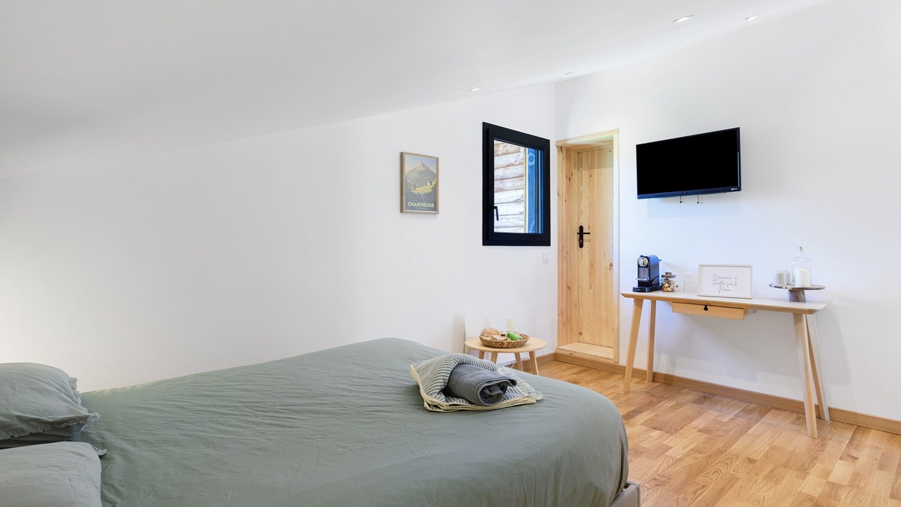 Photo of Bedroom in Quaix-en-Chartreuse