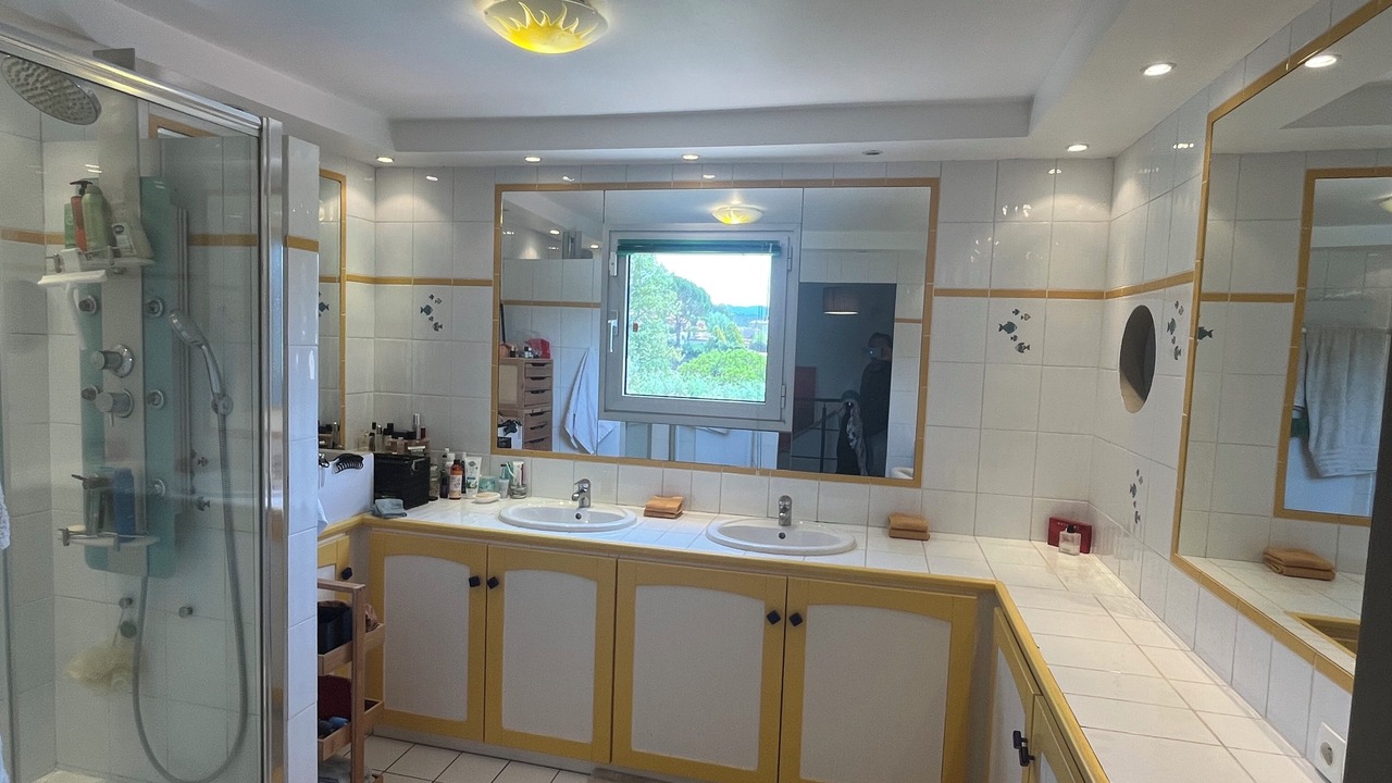 Photo of Bathroom in Les Esterets du Lac