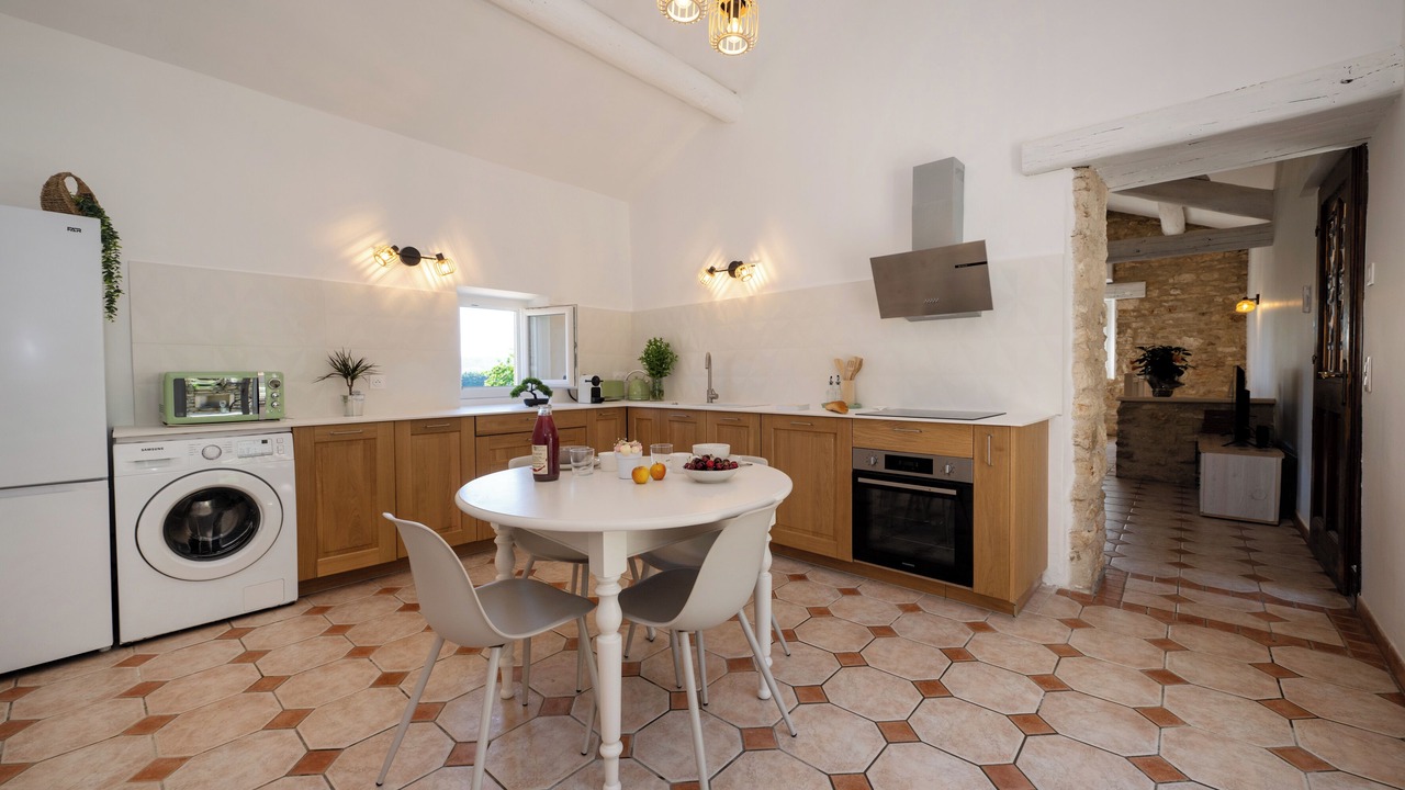 Photo of Kitchen in Menerbes