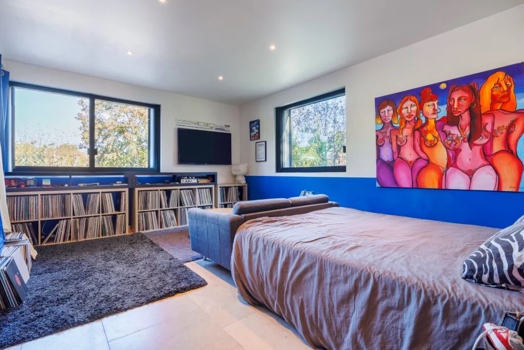 Photo of Bedroom in Cabries