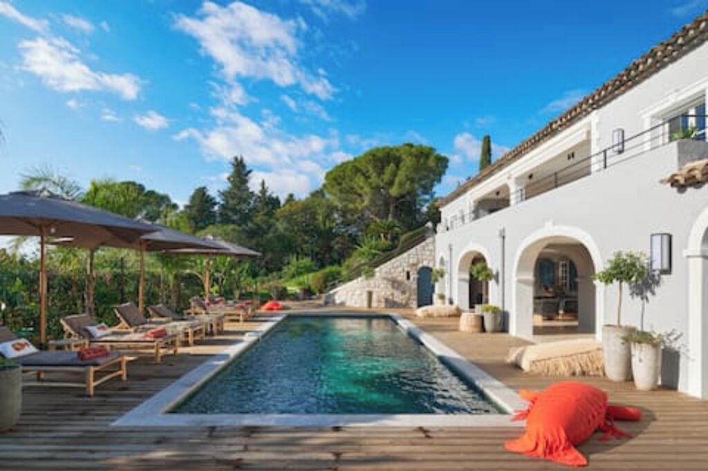 Photo of Outdoor in California - Pezou
