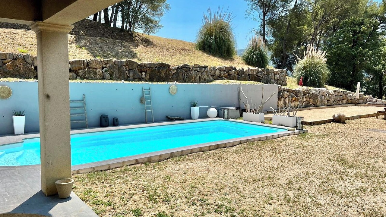 Photo of Outdoor in Pegomas