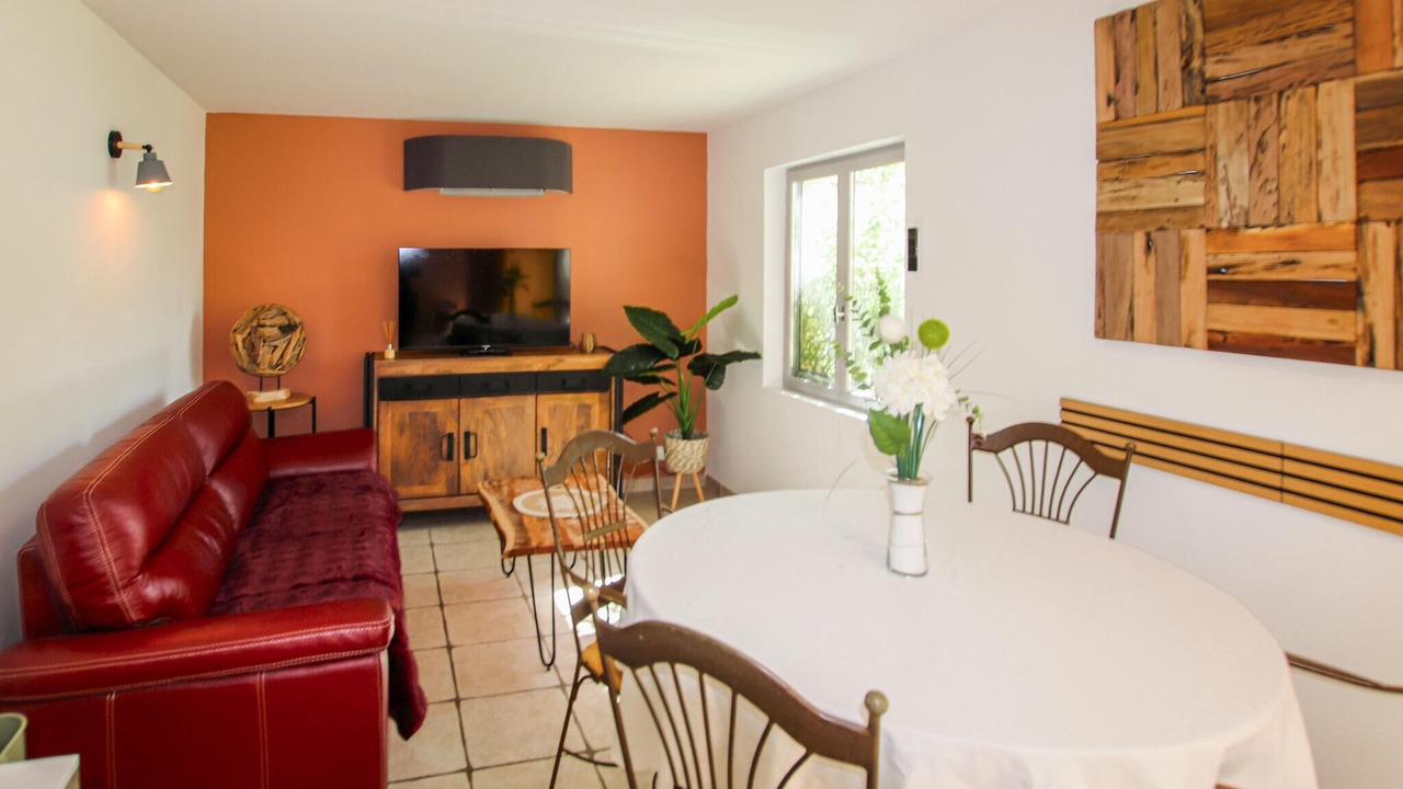 Photo of Bedroom in Courthezon