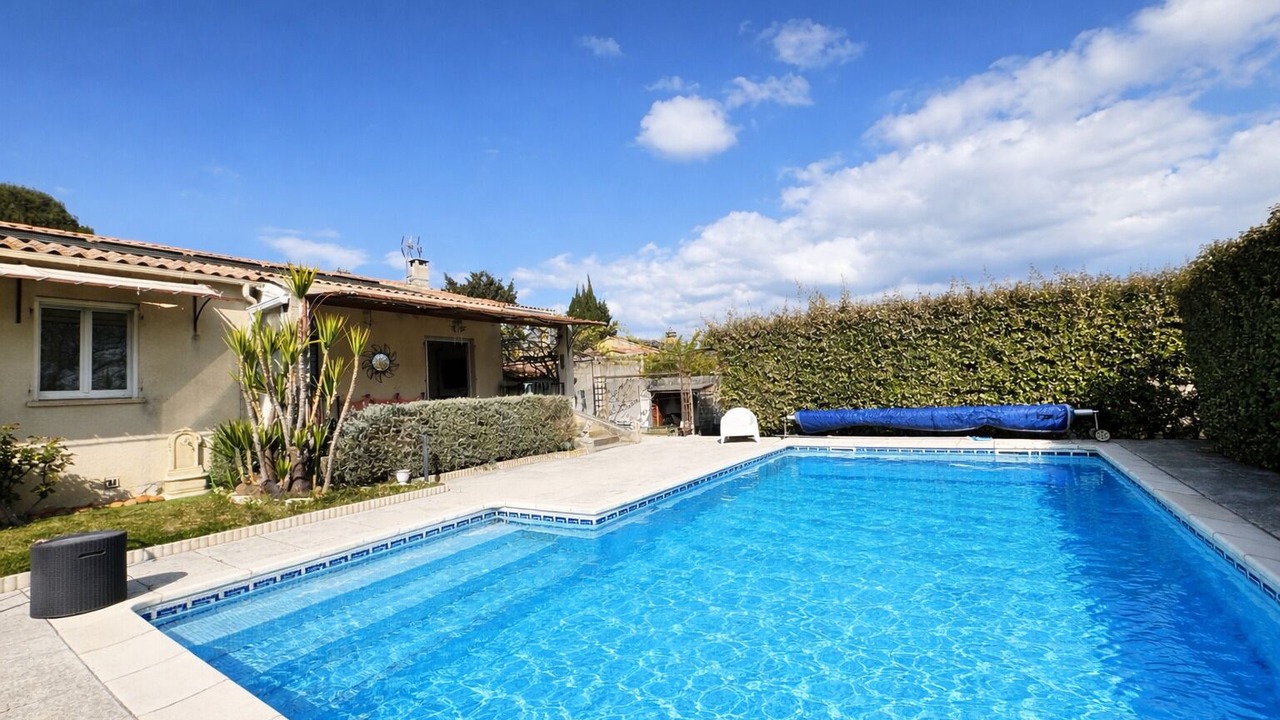 Photo of Outdoor in Chateauneuf-de-Gadagne
