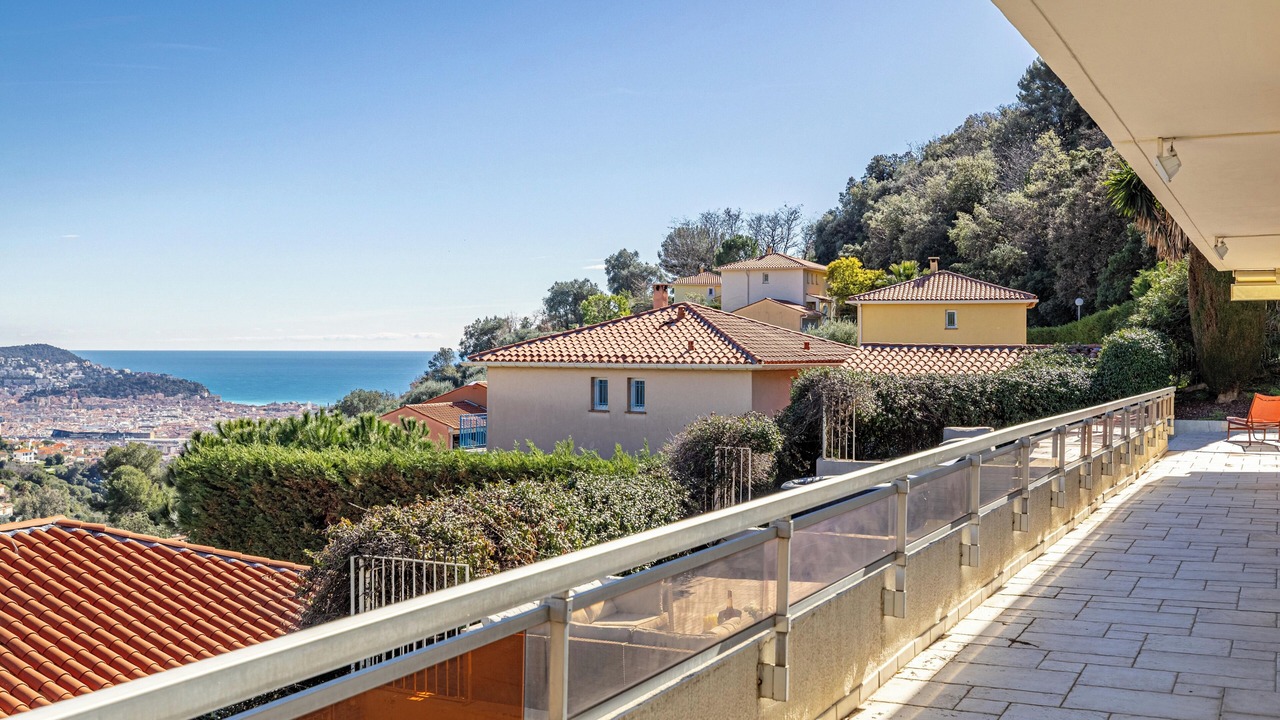 Photo of Patio Balcony in Saint Pierre de Feric