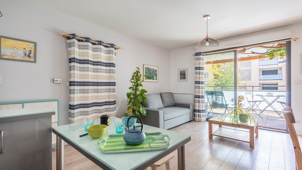 Photo of Livingroom in Grand Sud
