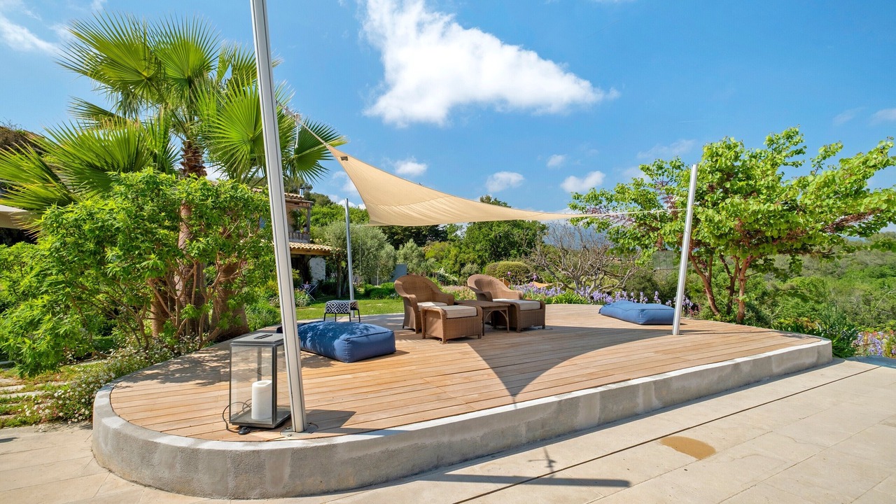 Photo of Patio Balcony in Les Maillans