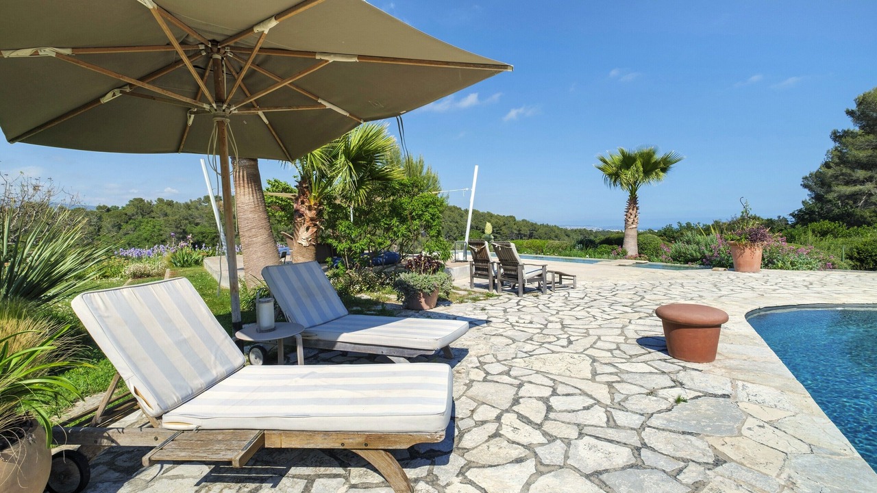 Photo of Outdoor in Les Maillans
