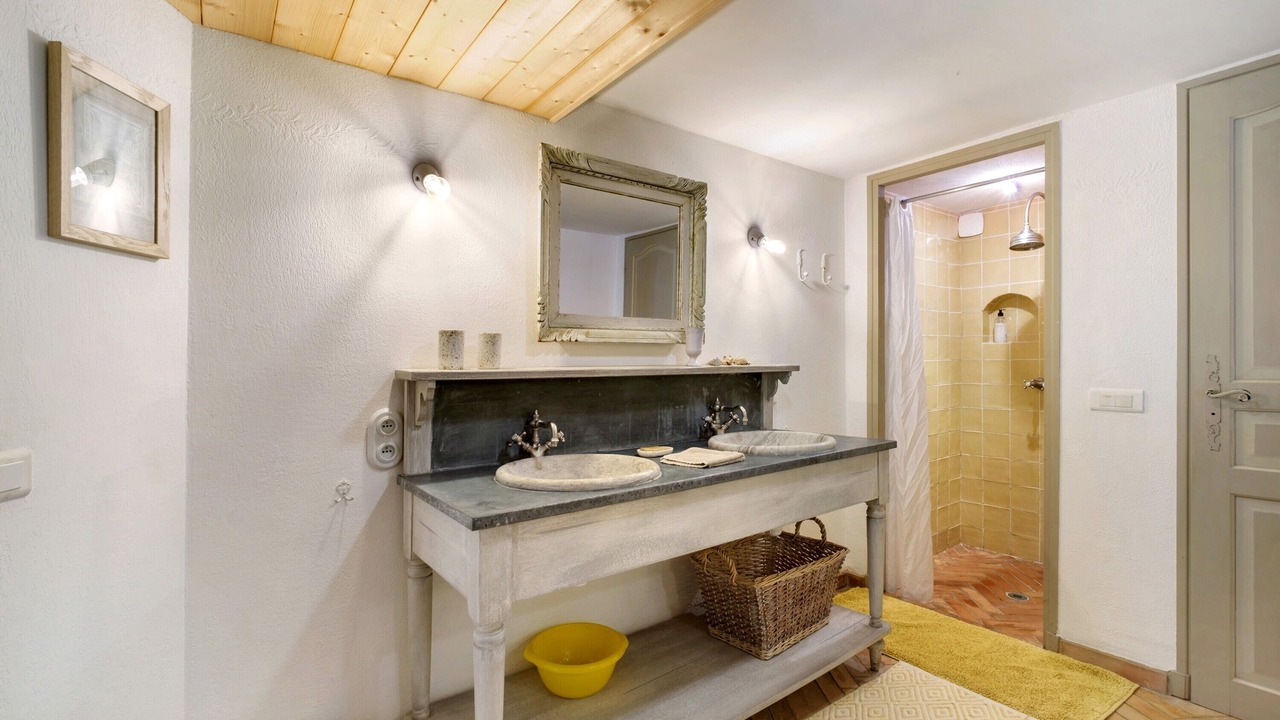 Photo of Bathroom in Les Maillans
