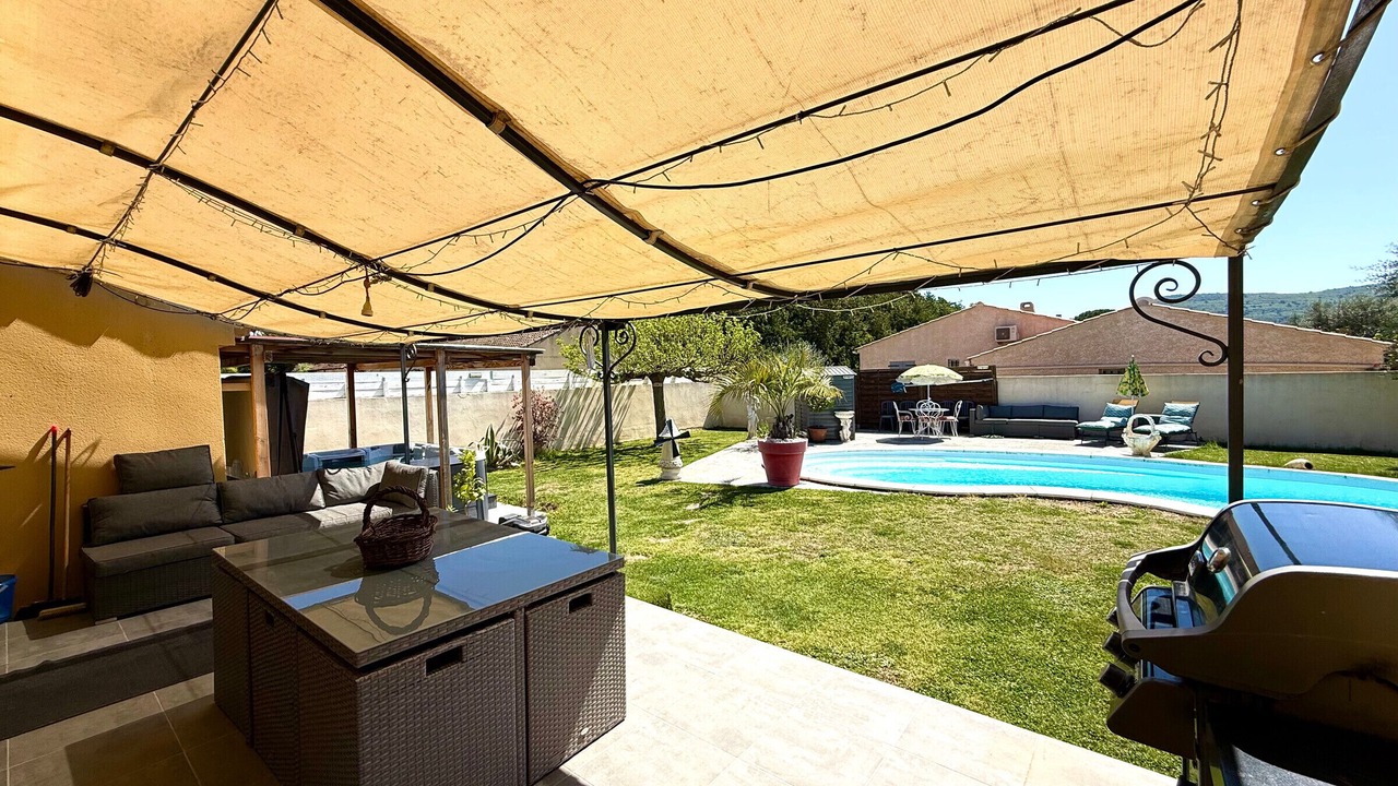 Photo of Patio Balcony in Mallemort