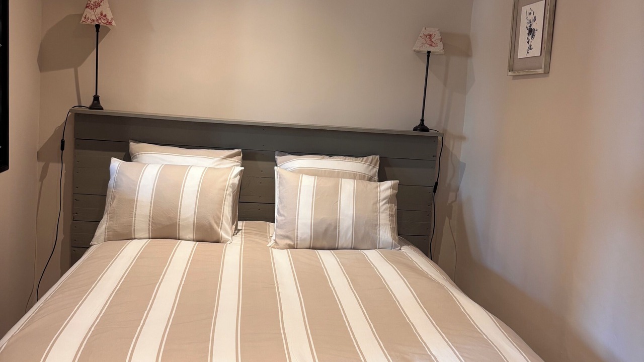 Photo of Bedroom in Roaix