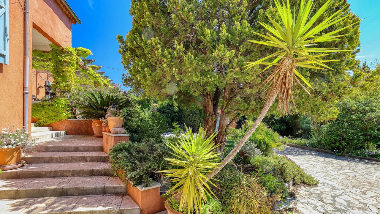 Photo of Outdoor in Six-Fours-les-Plages