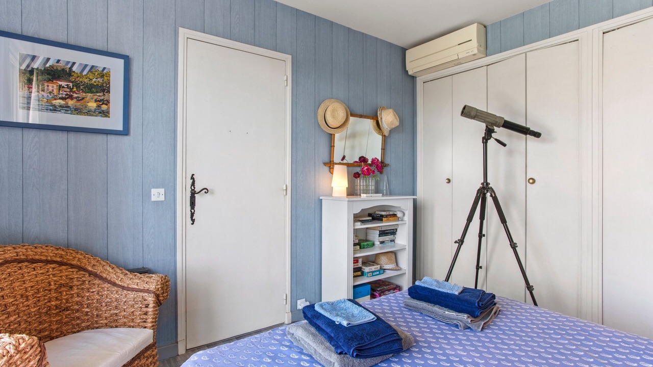 Photo of Bedroom in La Londe-les-Maures