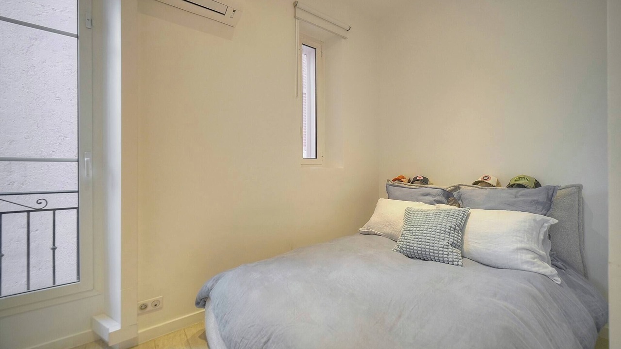 Photo of Bedroom in Riou - Petit Juas - Av de Grasse