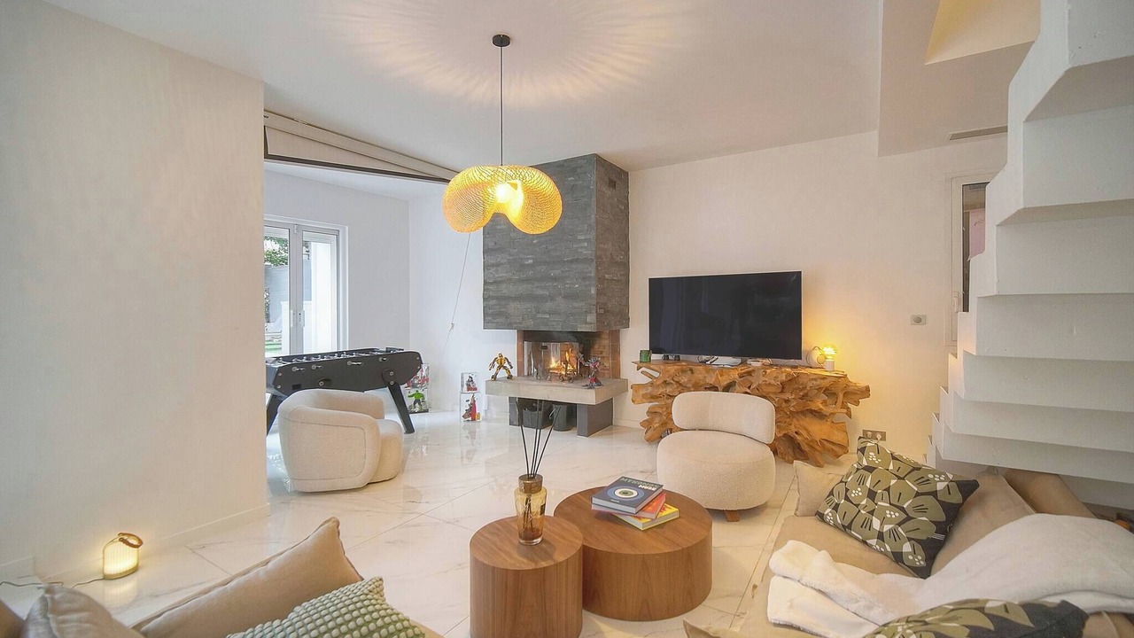 Photo of Livingroom in Riou - Petit Juas - Av de Grasse