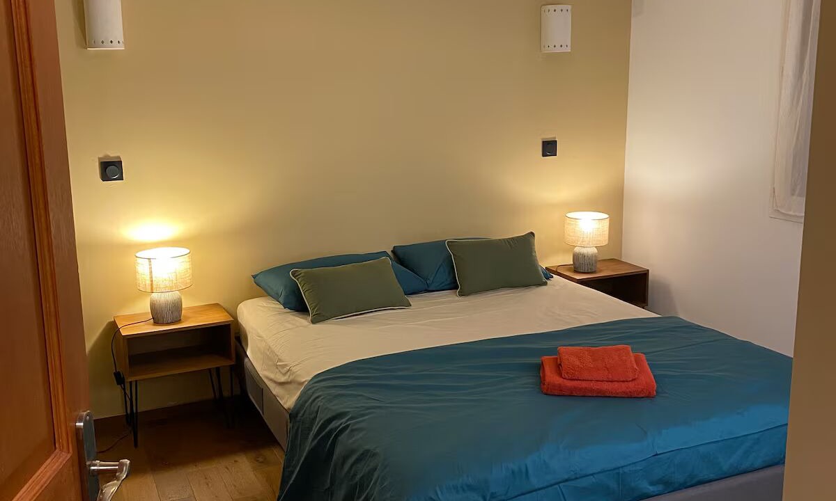 Photo of Bedroom in Saint-Paul-le-Jeune