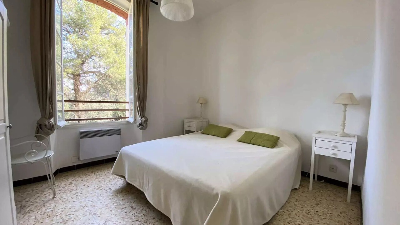 Photo of Bedroom in Porquerolles