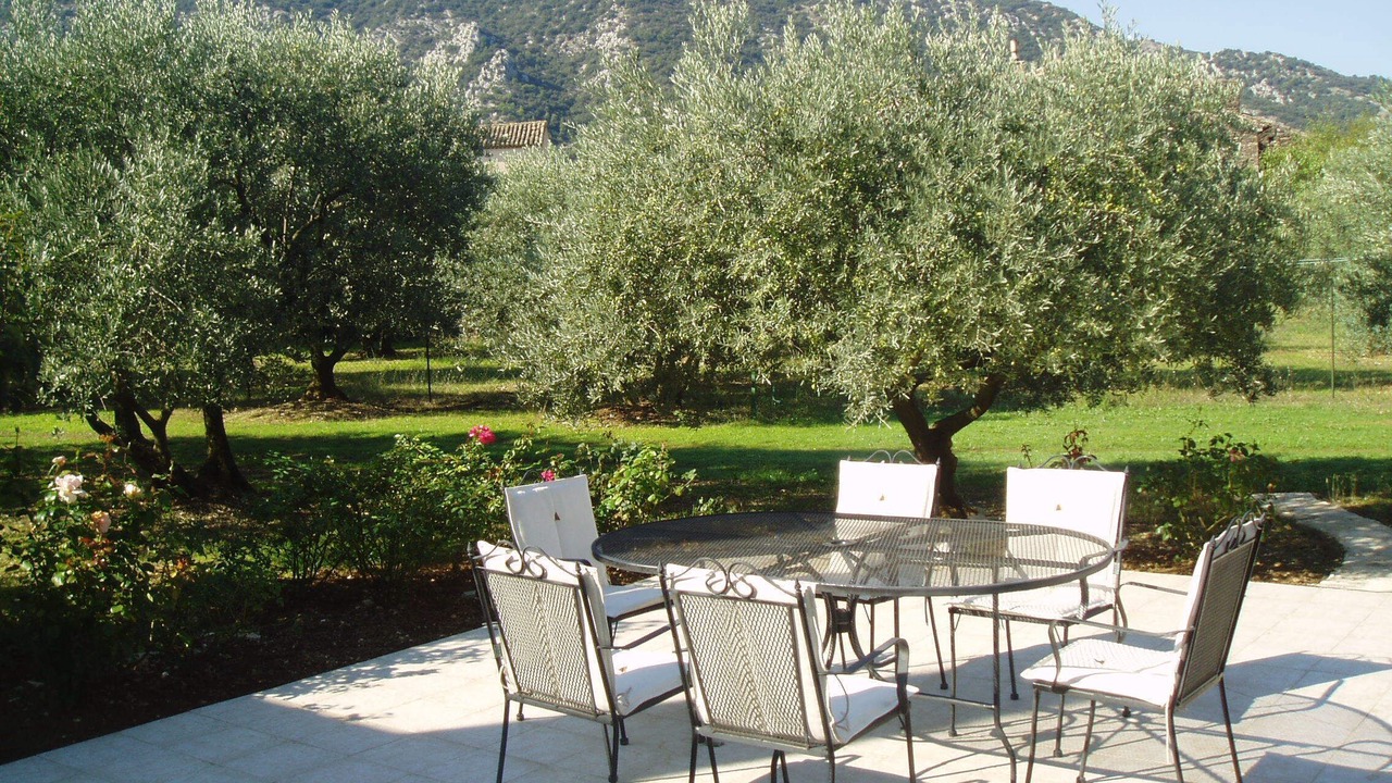 Photo of Outdoor in Maubec