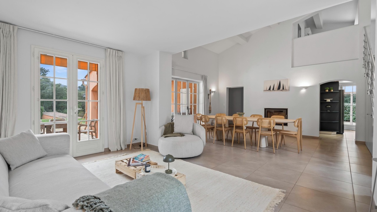 Photo of Livingroom in Cogolin