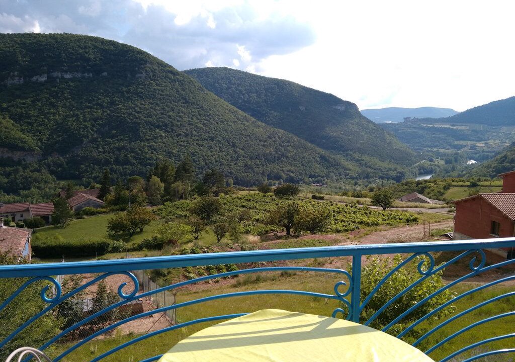 Photo of Outdoor in Mostuejouls