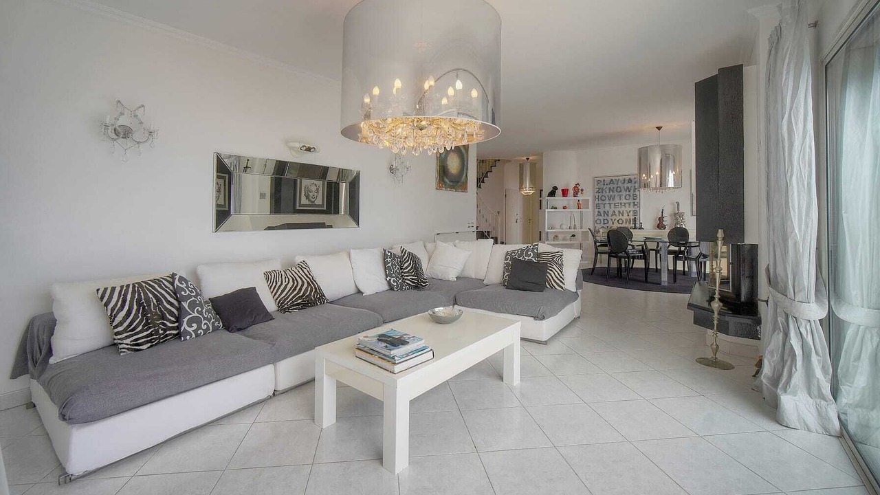 Photo of Livingroom in Beausoleil
