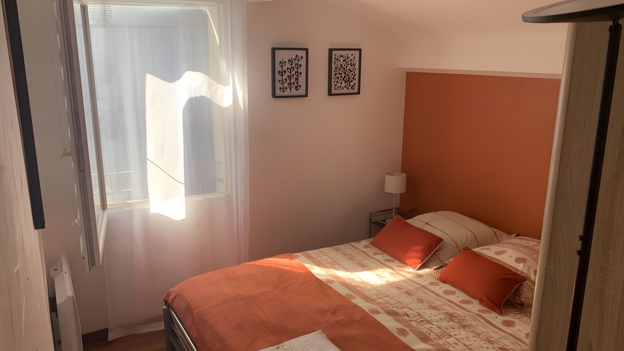 Photo of Bedroom in Mostuejouls