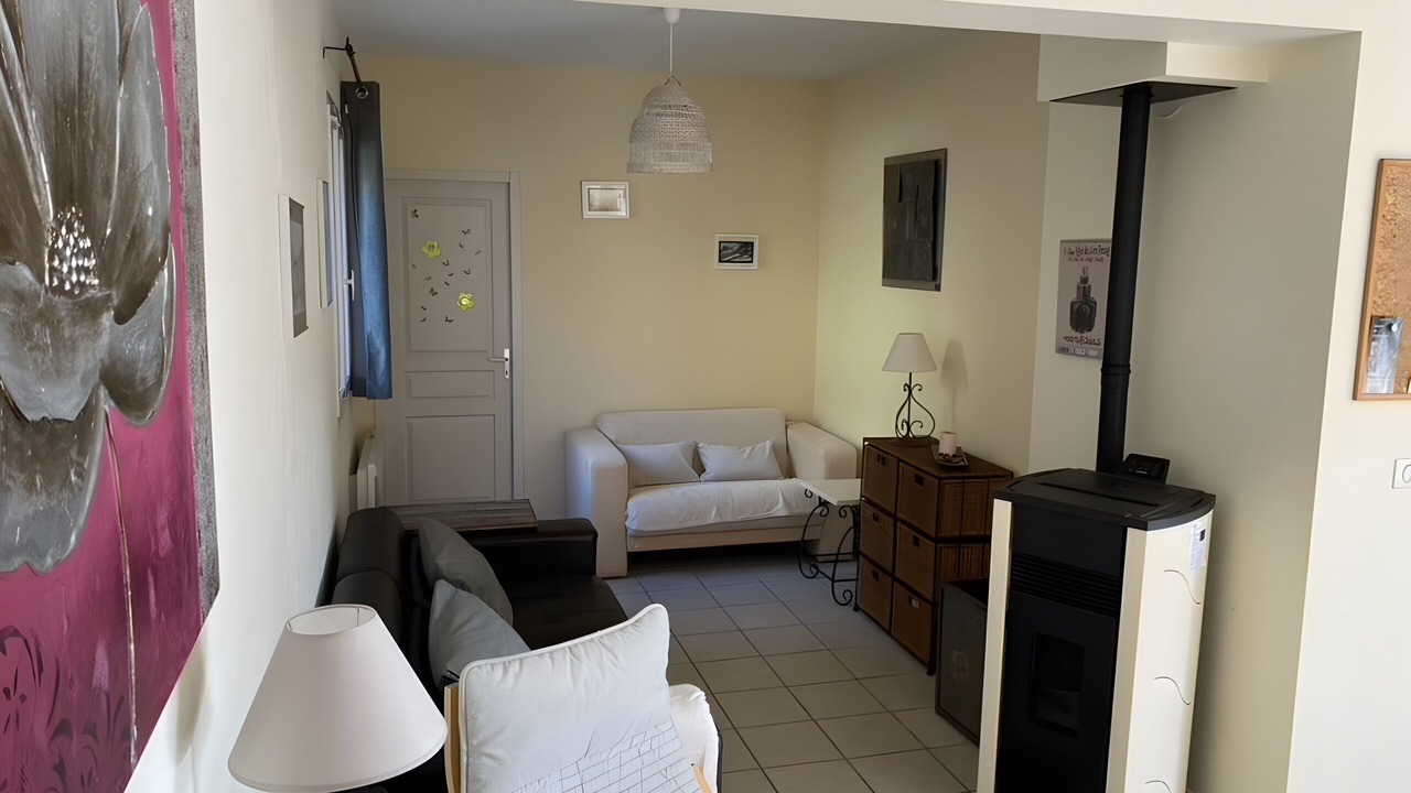 Photo of Livingroom in Mostuejouls