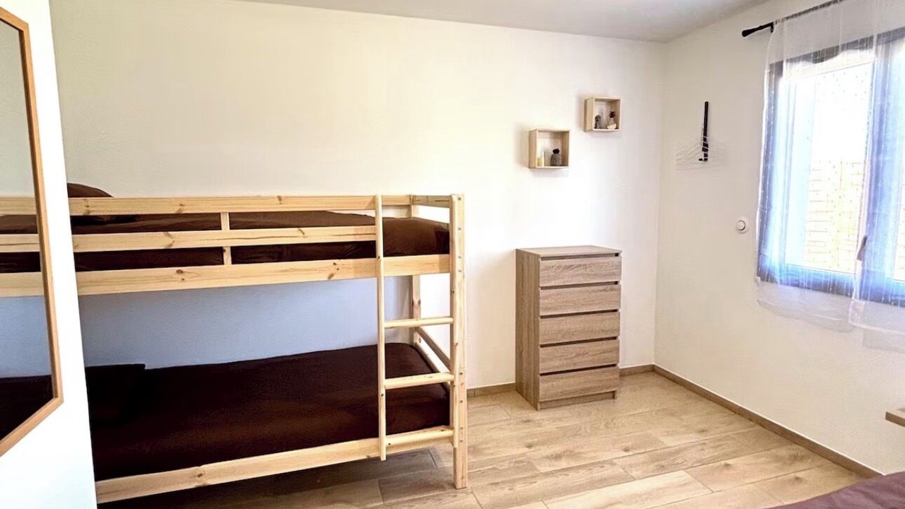 Photo of Bedroom in Grospierres