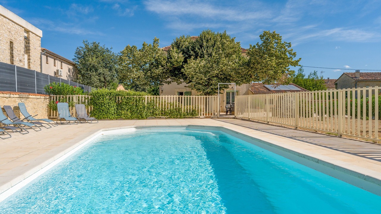 Photo of Outdoor in Saint-Laurent-La-Vernede