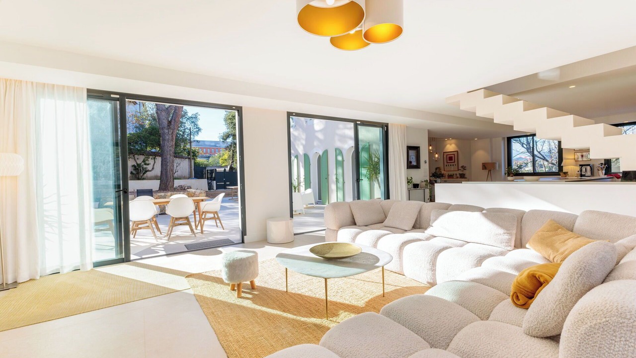 Photo of Livingroom in Riou - Petit Juas - Av de Grasse