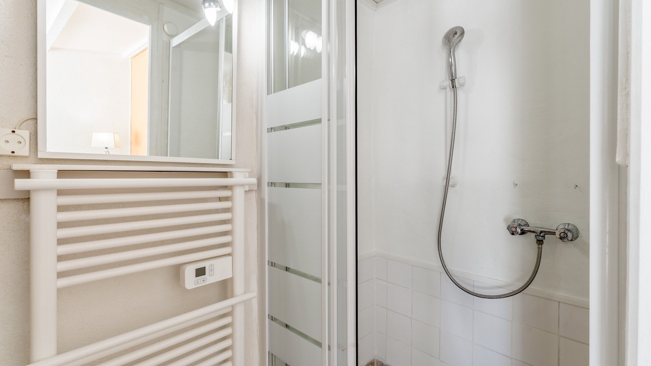 Photo of Bathroom in Eygalieres