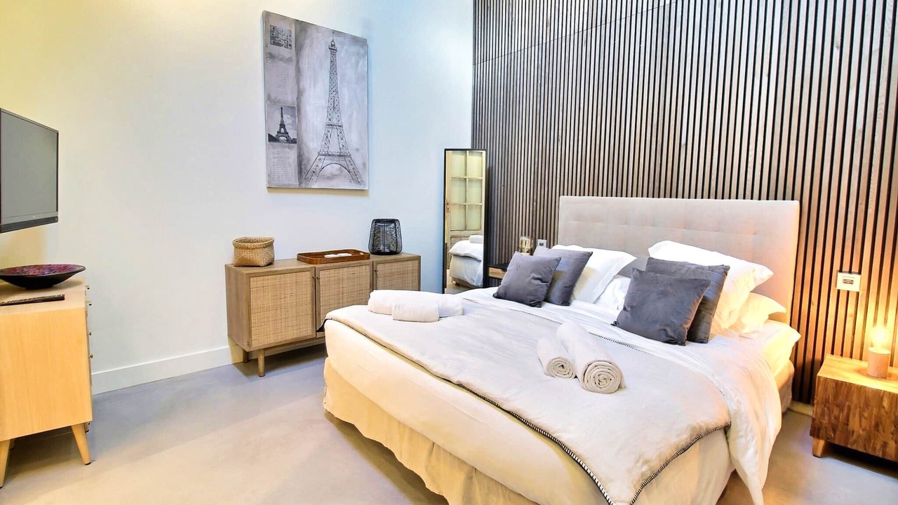Photo of Bedroom in Lourmarin