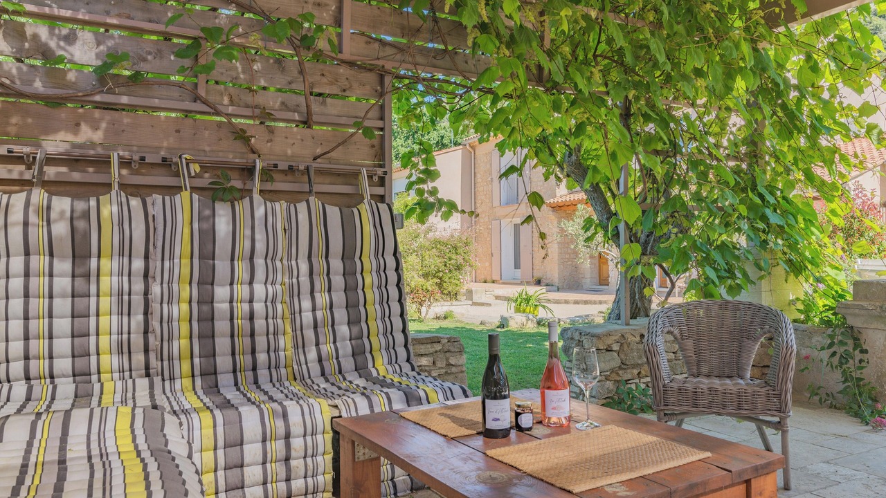 Photo of Patio Balcony in Beaumes-de-Venise