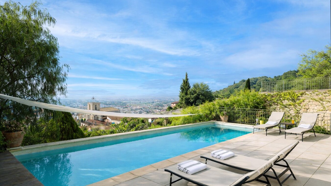 Photo of Outdoor in Hyeres City Centre