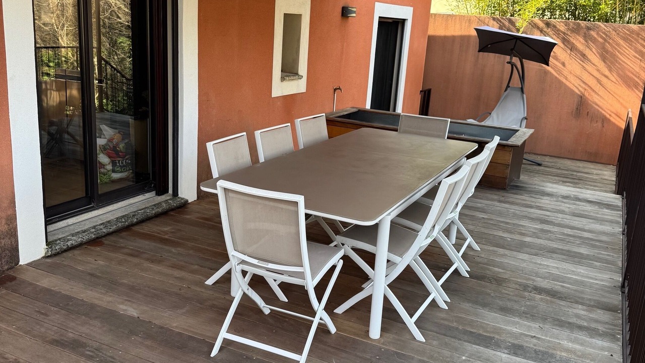 Photo of Outdoor in Entrechaux