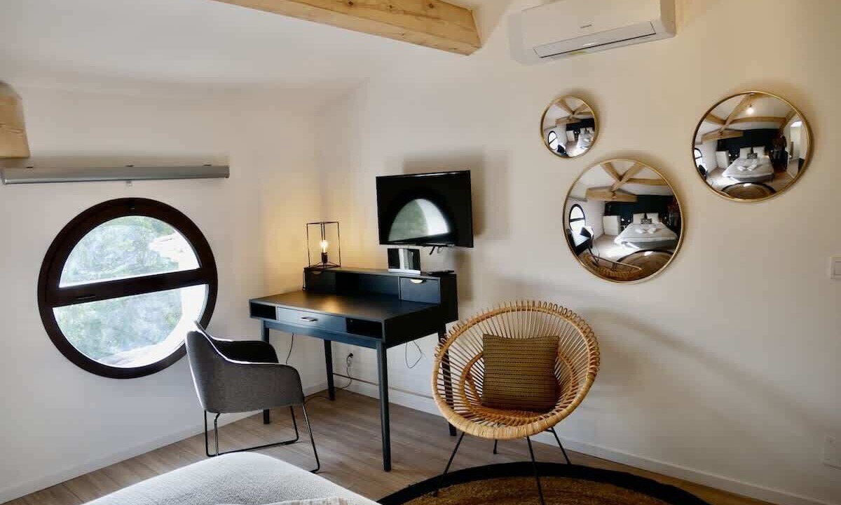 Photo of Bedroom in Ventabren