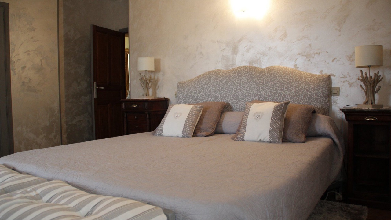 Photo of Bedroom in Compeyre