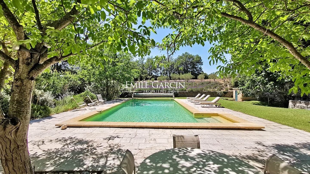 Photo of Outdoor in Lambesc