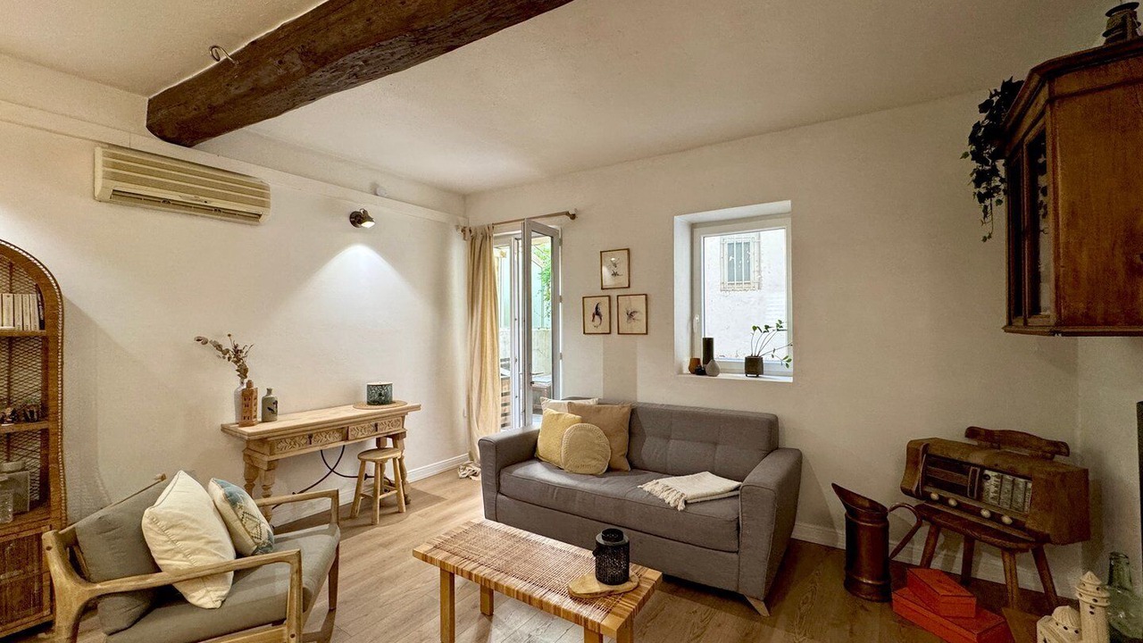 Photo of Livingroom in Comedie