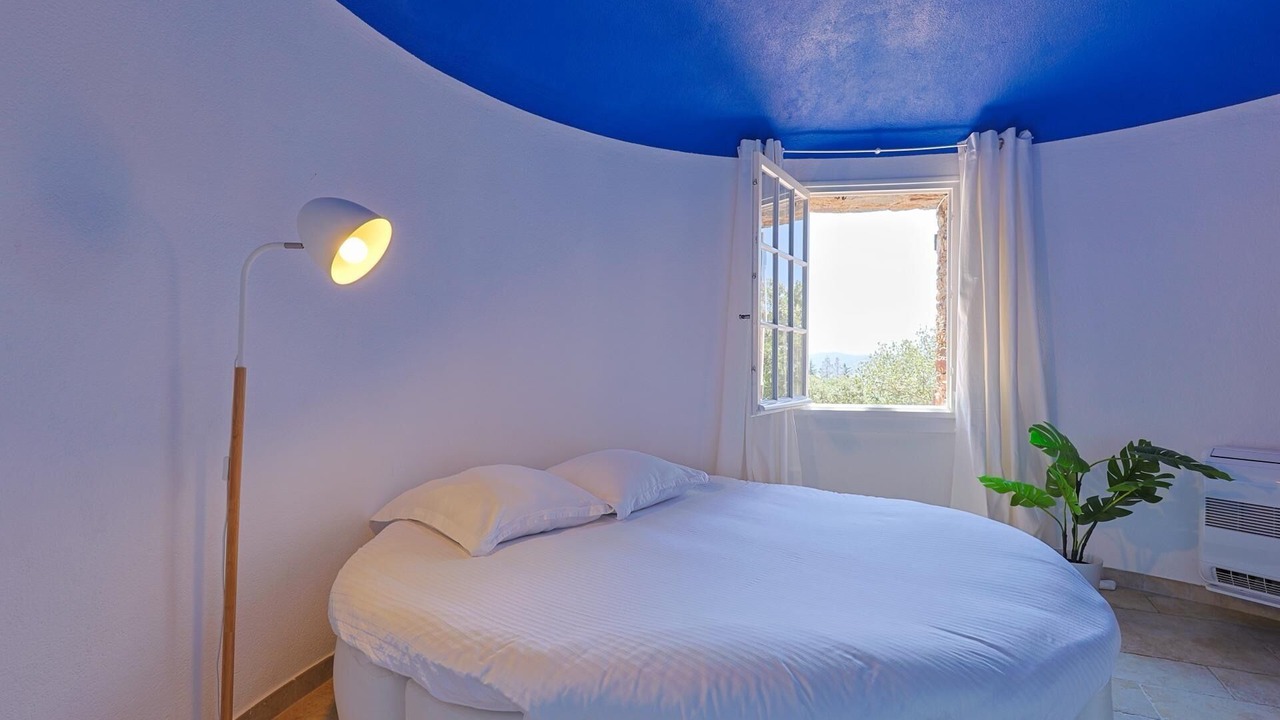 Photo of Bedroom in Les Restanques