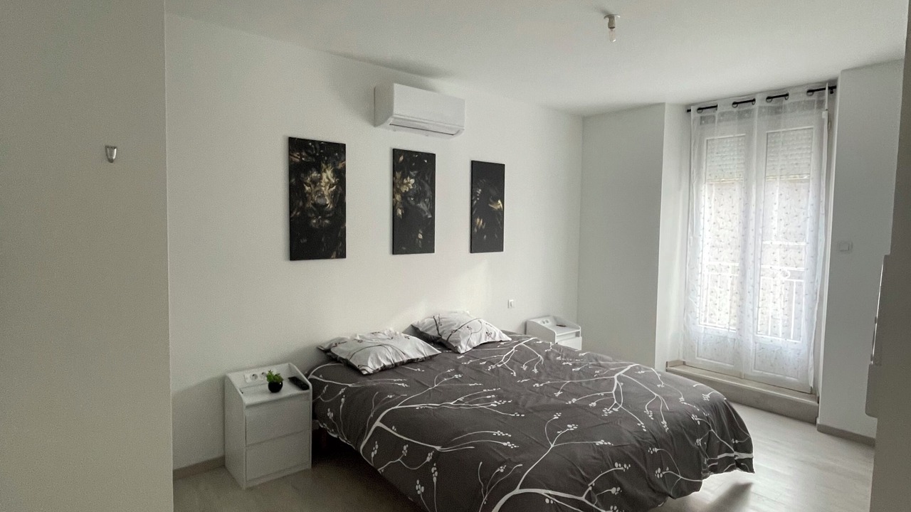 Photo of Bedroom in Saint-Etienne-de-Saint-Geoirs