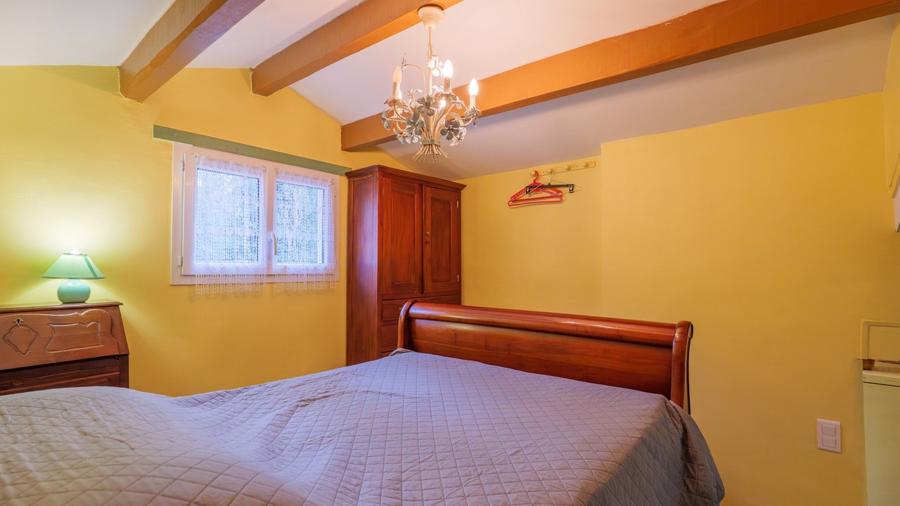 Photo of Bedroom in Saint-Etienne-de-Boulogne