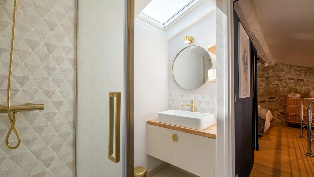 Photo of Bathroom in Saint-Tropez City Centre