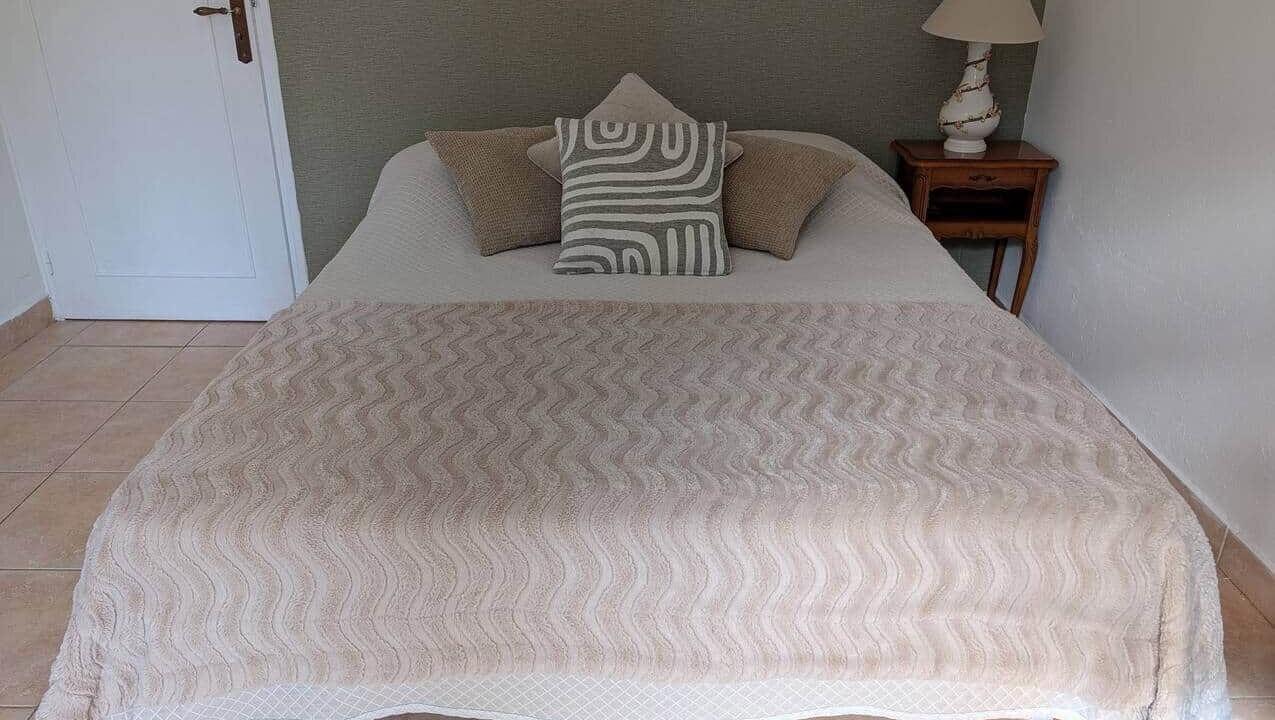 Photo of Bedroom in Uchaux