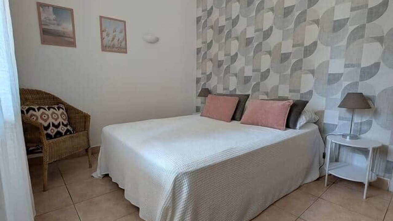 Photo of Bedroom in Uchaux