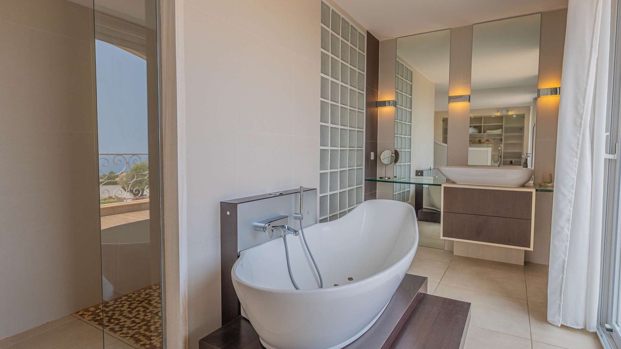 Photo of Bathroom in La Nartelle