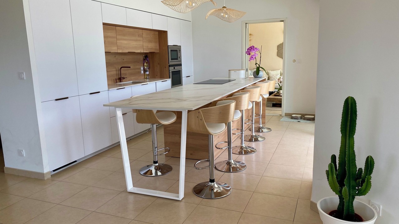 Photo of Kitchen in Saint-Mitre-les-Remparts