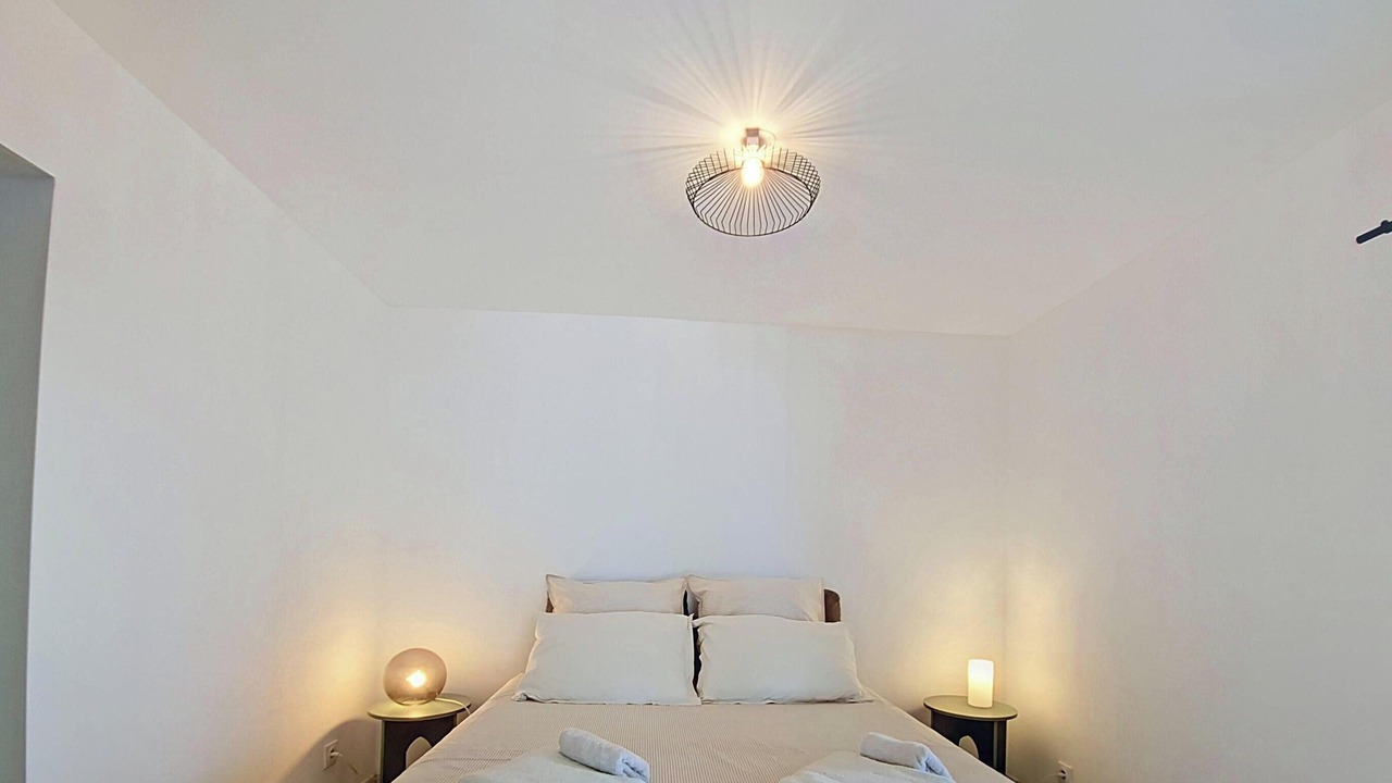 Photo of Bedroom in Espero-Pax