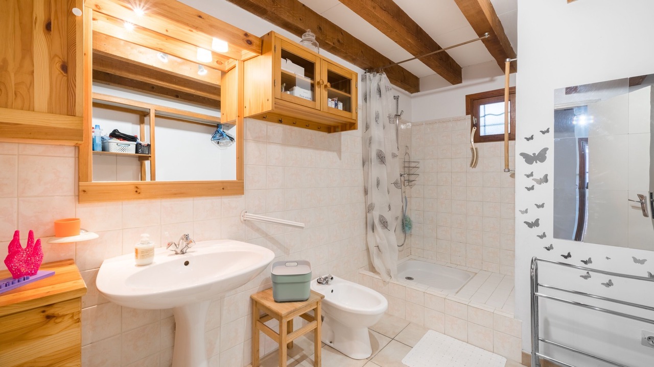 Photo of Bathroom in Brujas